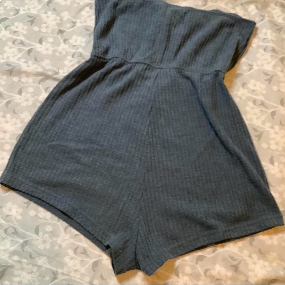 SHEIN Slate Blue Ribbed Strapless Romper - Picture 4 of 4